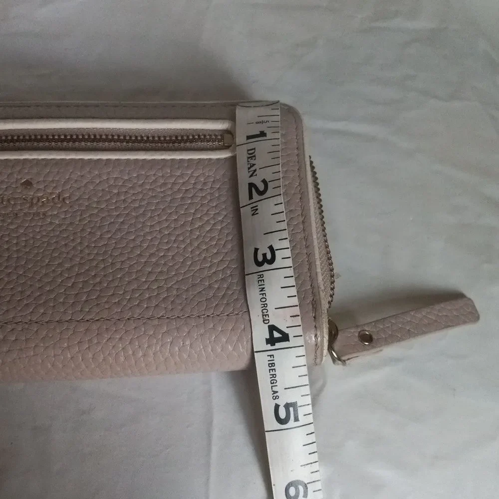 Kate Spade Pebble Leather Zippy Wallet